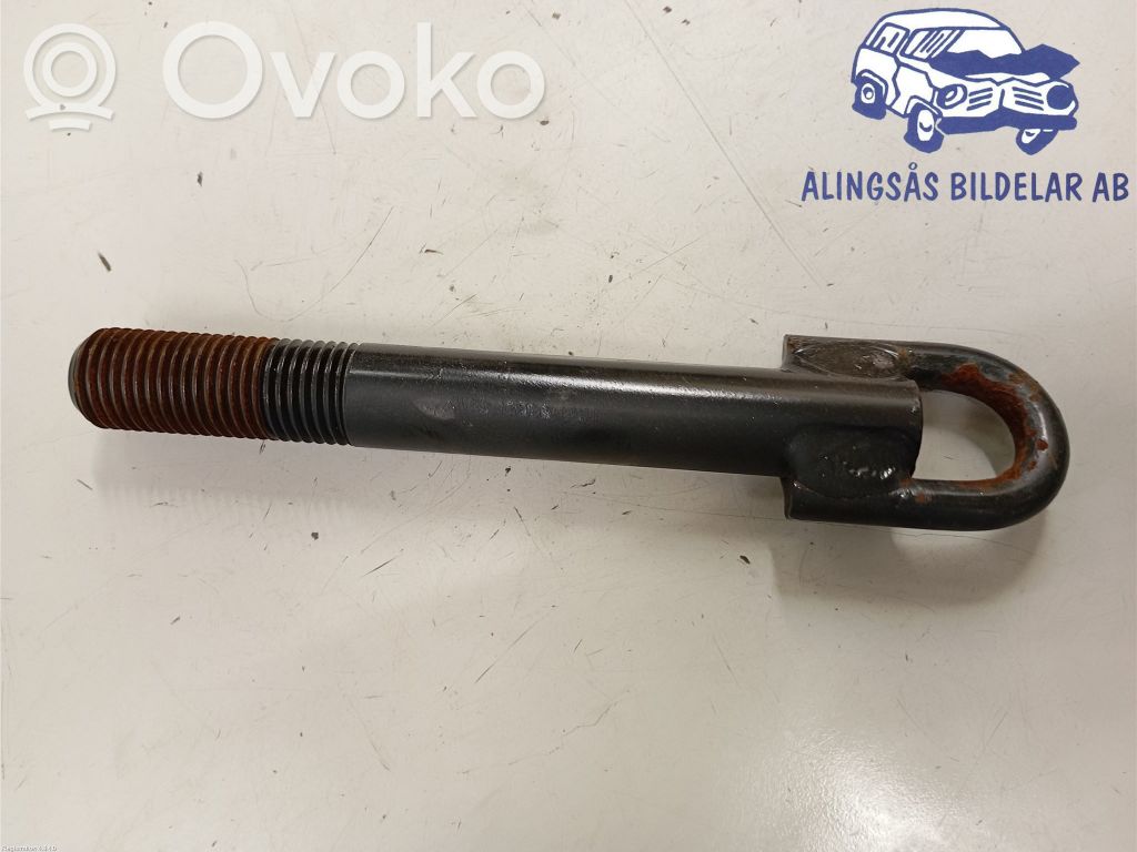 Renault Trafic III (X82) Anillo de remolque 