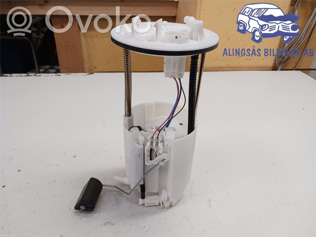 Mitsubishi Eclipse Cross Bomba interna de combustible 