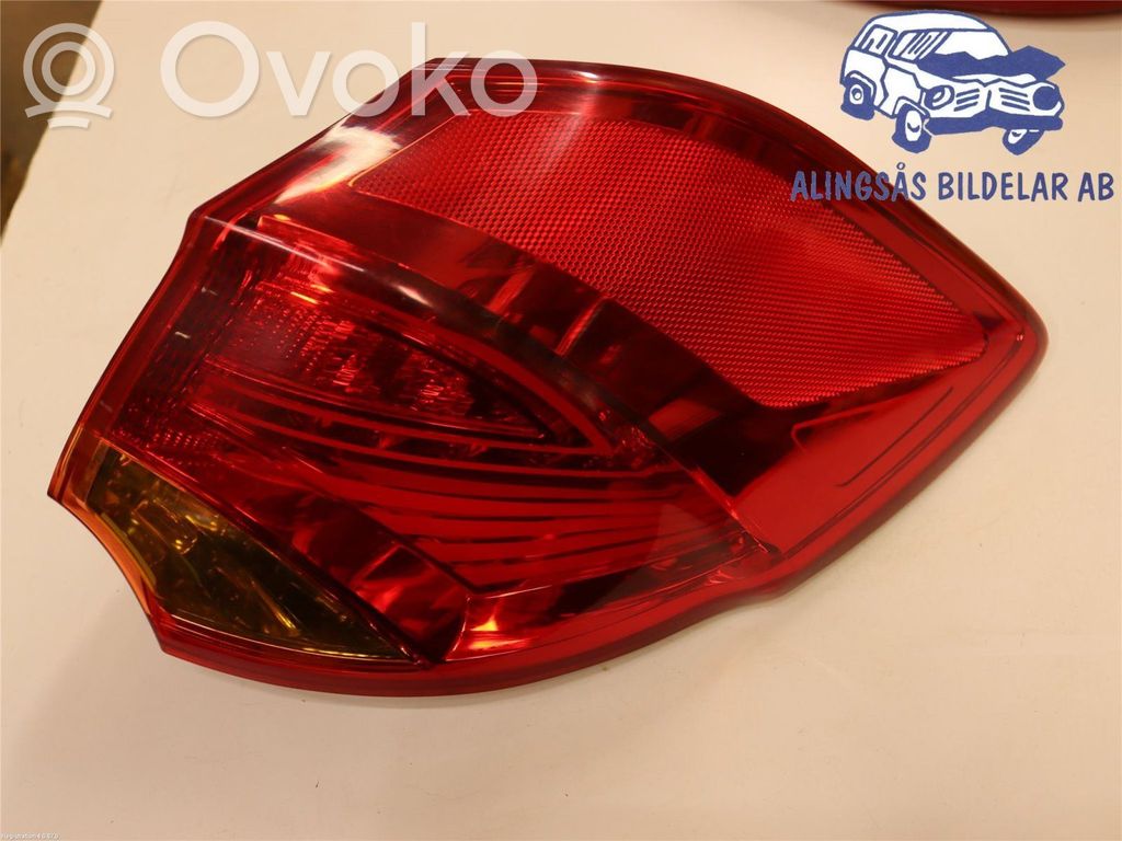 KIA Ceed Aizmugurējais lukturis virsbūvē 