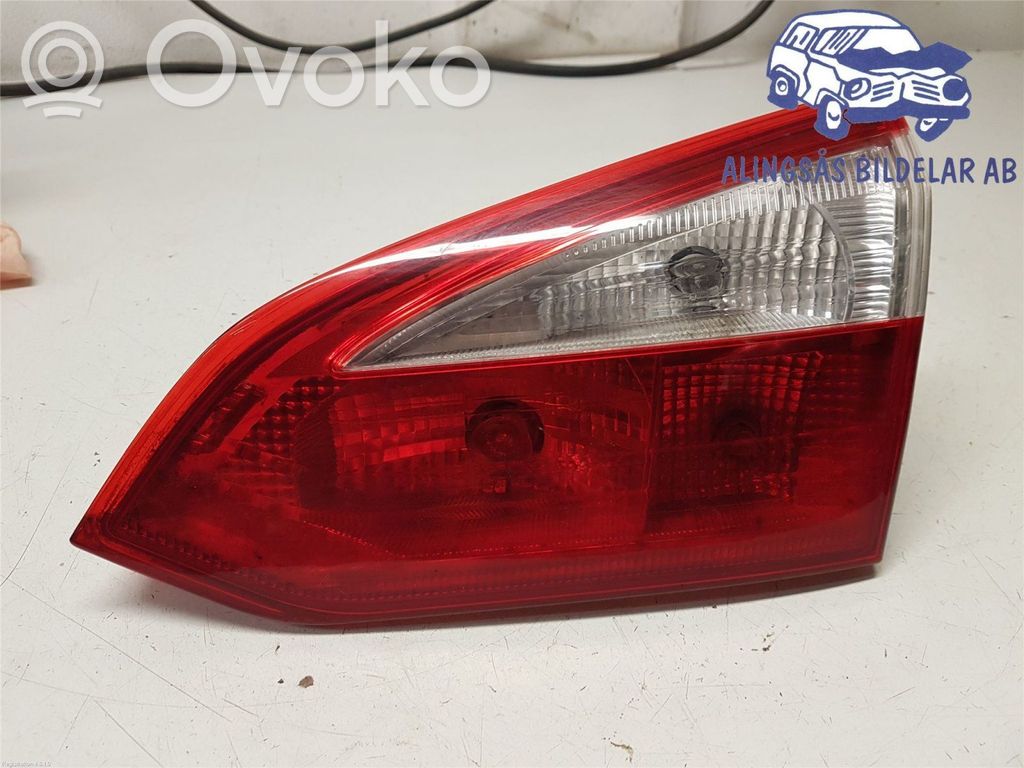 Ford Focus Tailgate rear/tail lights 