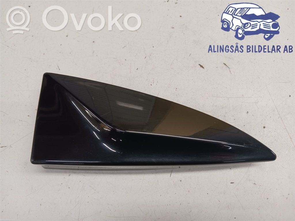 Renault Clio IV Tailgate/trunk spoiler 