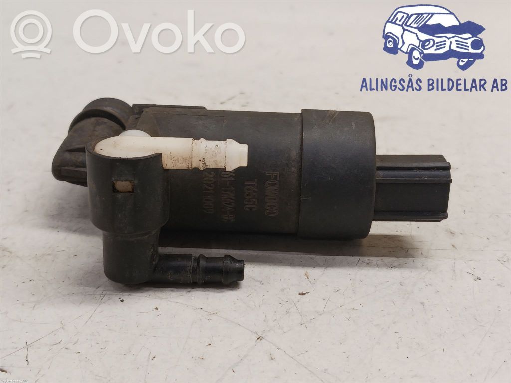 Windscreen/windshield washer pump   2205506,BV6117K624BC,BV6117K624BC