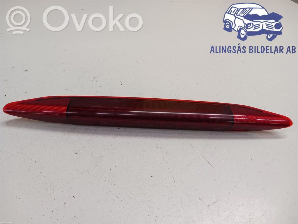 Subaru Outback Third/center stoplight 