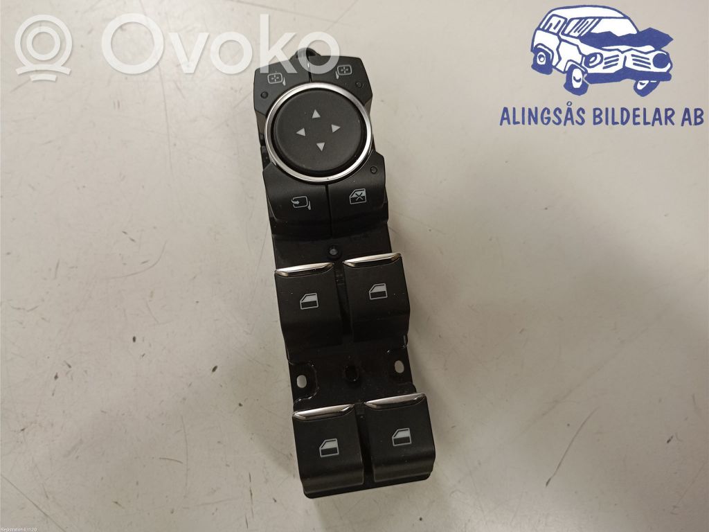 Ford Focus Electric window control switch 