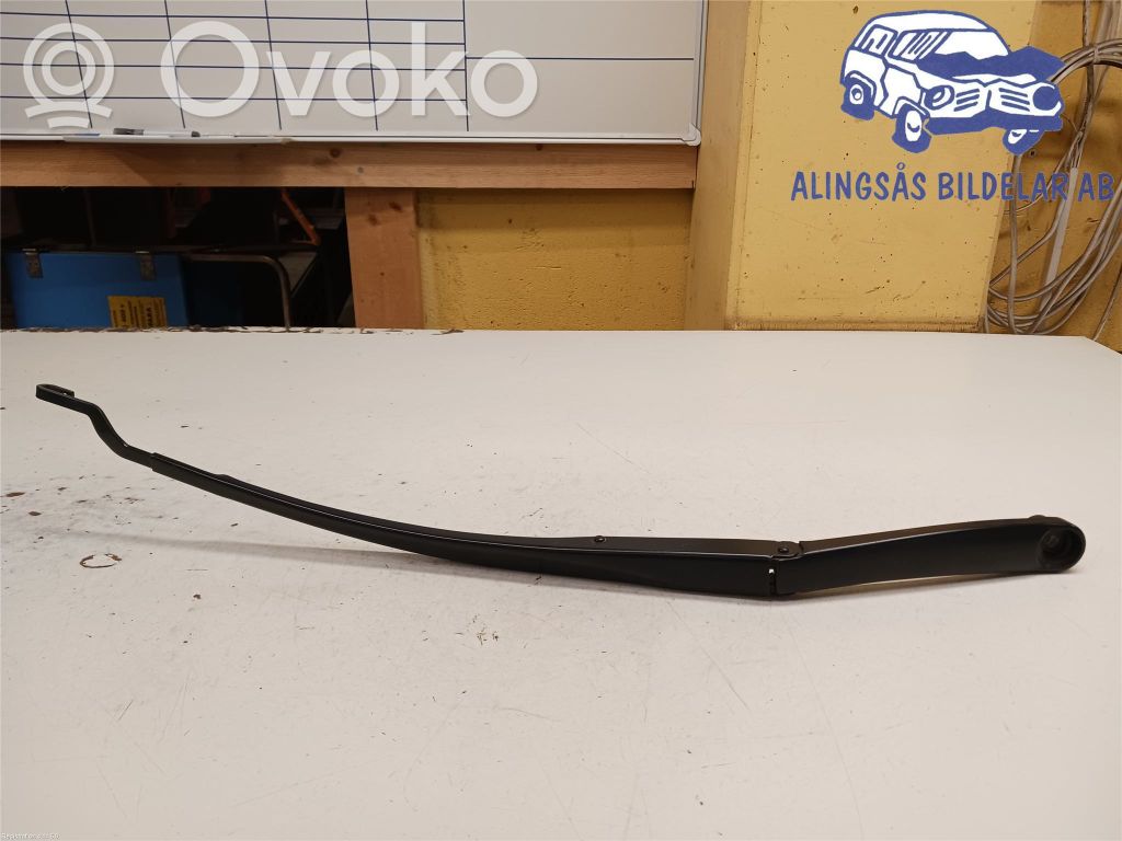 KIA Ceed Front wiper blade arm 