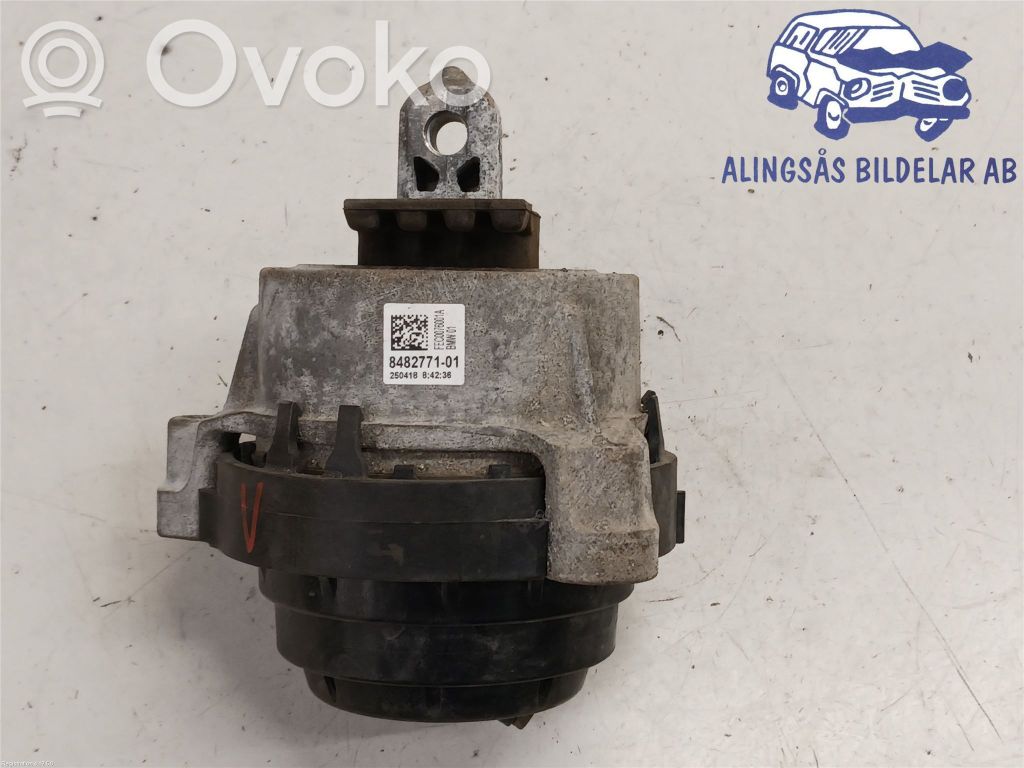 BMW X3 G01 Engine mounting bracket 