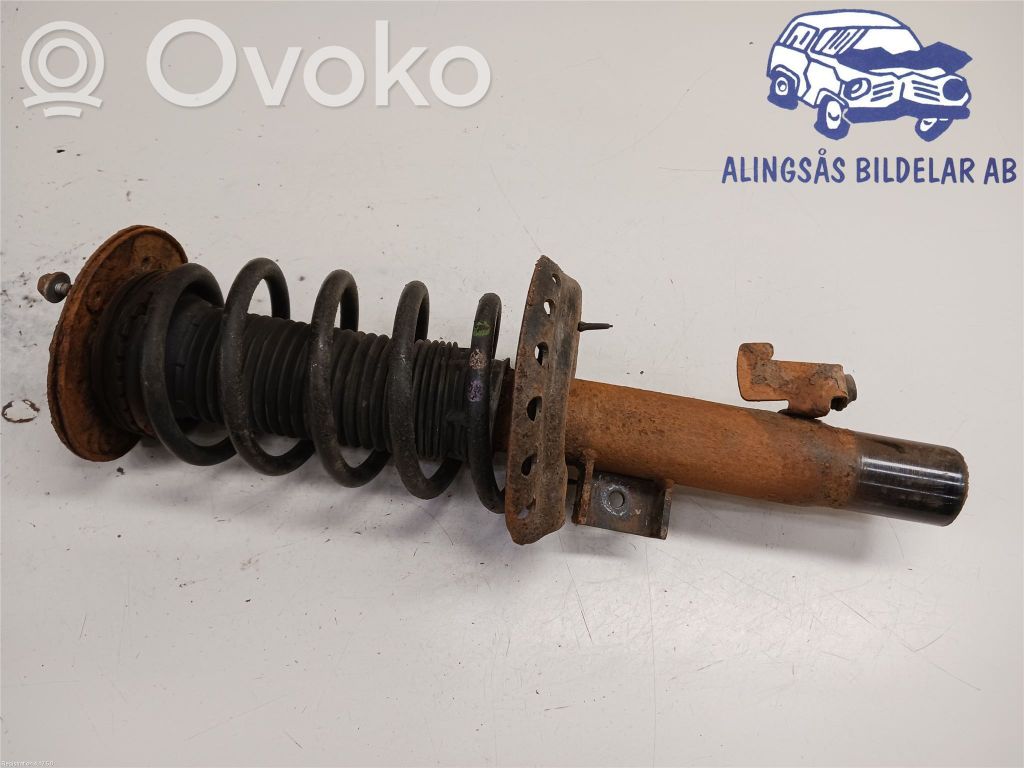 Volvo V70 Ammortizzatore anteriore con molla elicoidale 