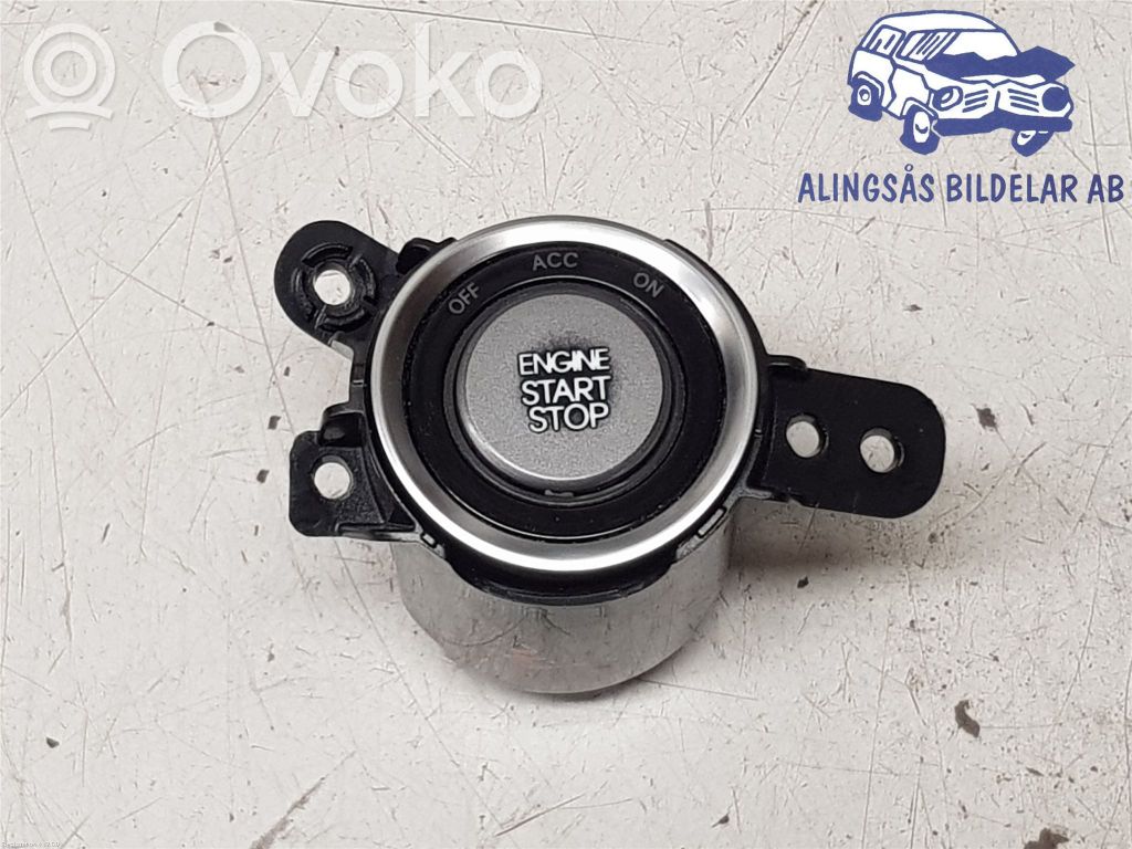 Hyundai i40 Engine start stop button switch 