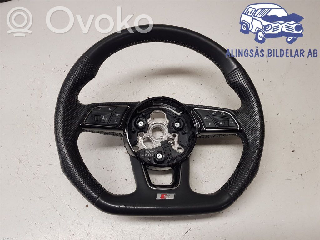 Audi A5 Ohjauspyörä 