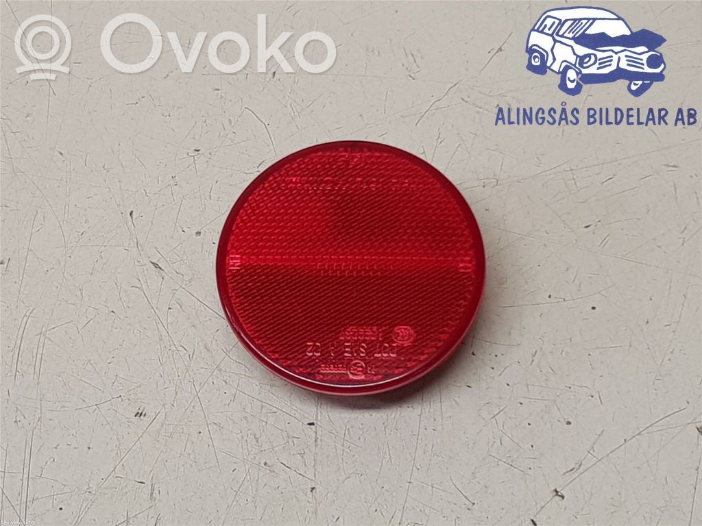 Nissan Juke I F15 Reflector de faros/luces traseros 
