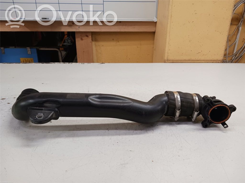 Intercooler hose/pipe   2490961