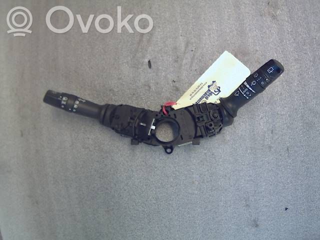 KIA Sorento Wiper turn signal indicator stalk/switch 