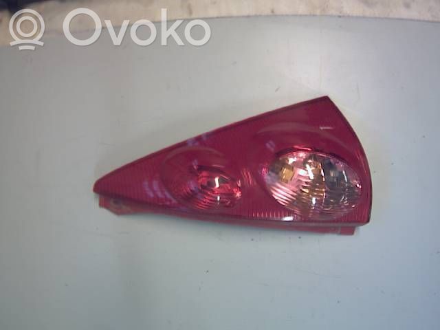 Peugeot 107 Galinis žibintas kėbule 