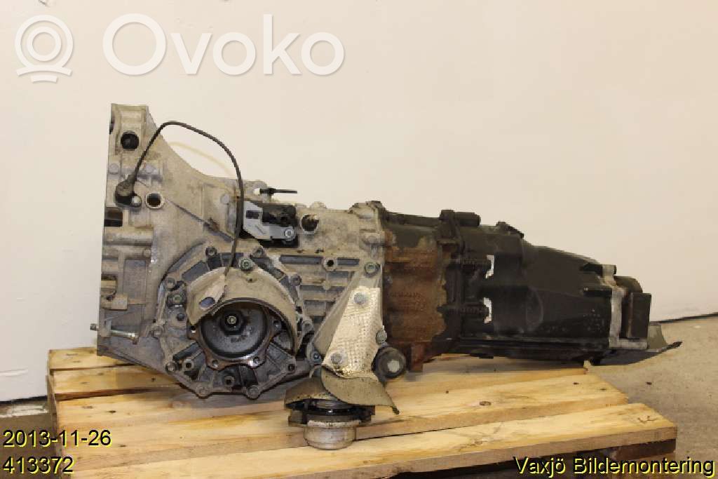Audi A6 S6 C5 4B Manuaalinen 6-portainen vaihdelaatikko 