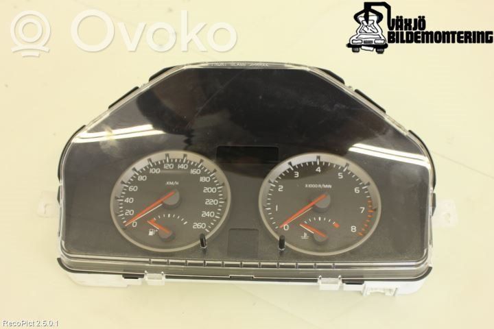 Volvo V50 Licznik / Prędkościomierz 
