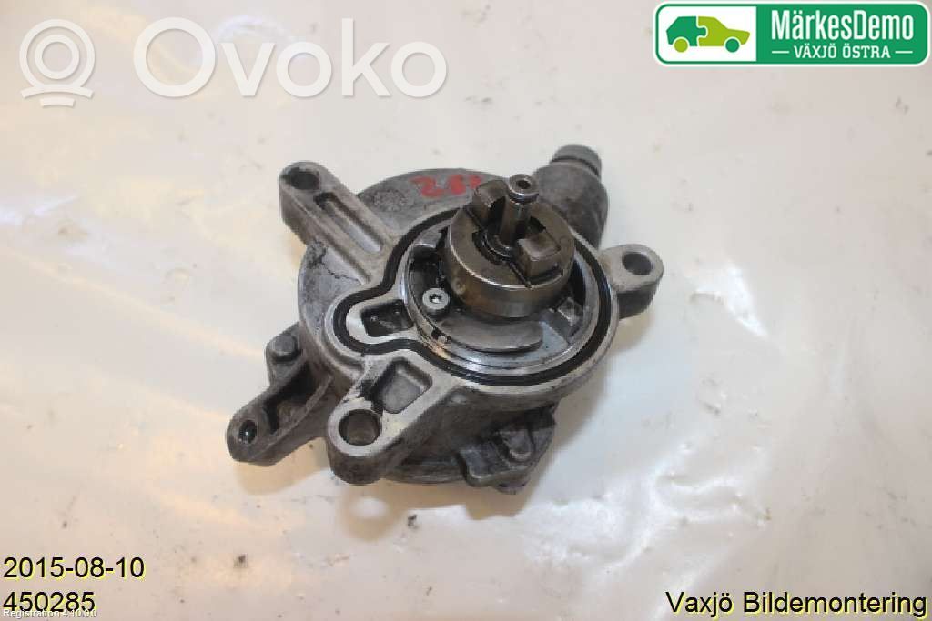 Volvo V70 Vacuum pump 