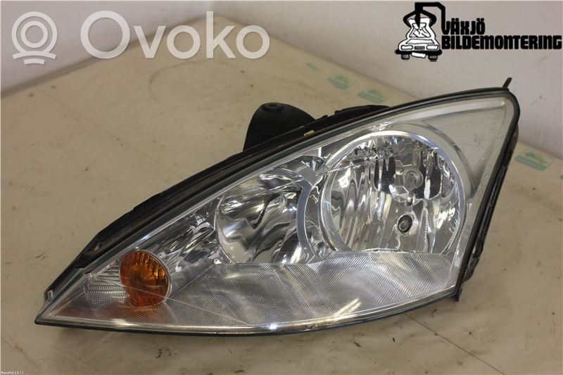 Ford Focus Headlight/headlamp 