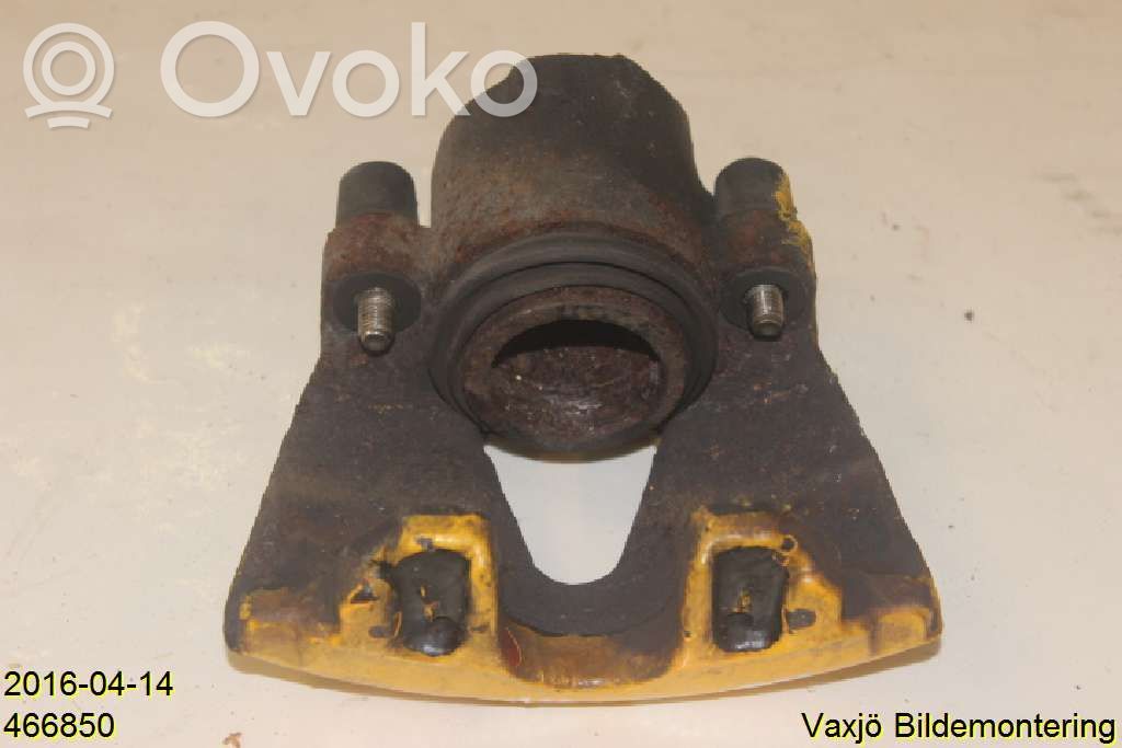 Etujarrusatula   8L0615124