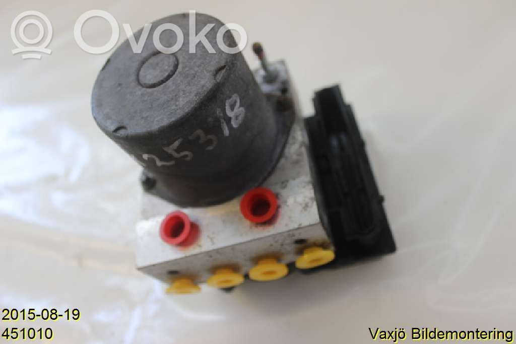 Toyota Auris 150 Bomba de ABS 