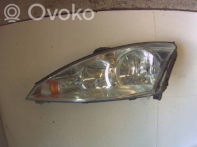 Ford Focus Headlight/headlamp 