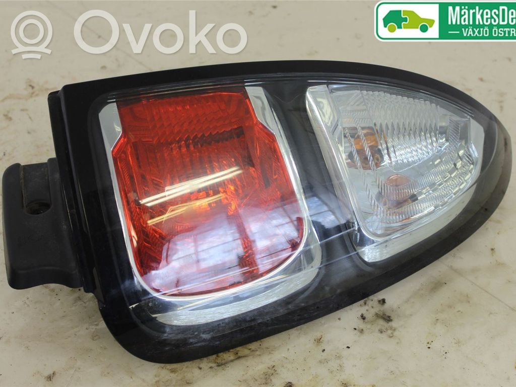 Citroen C3 Picasso Aizmugurējais lukturis virsbūvē 
