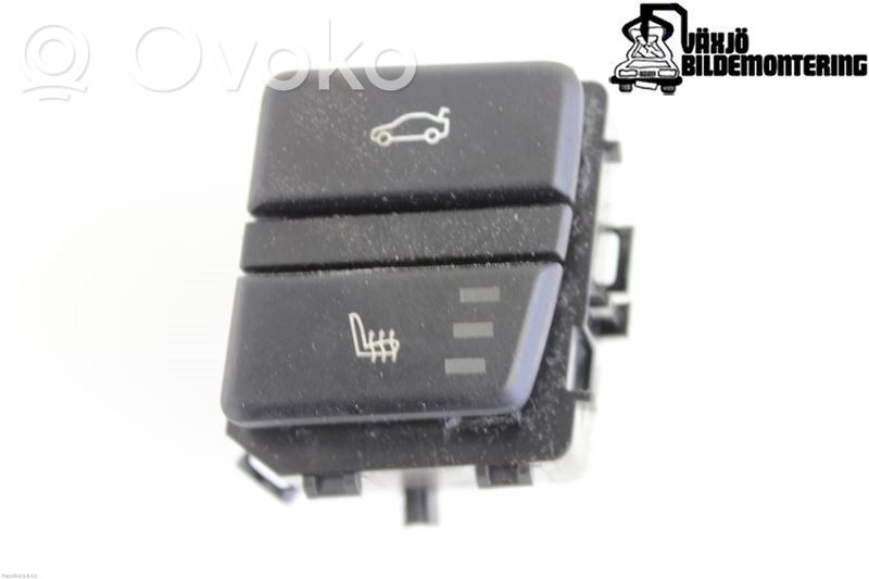 BMW 5 E60 E61 Tailgate/boot open switch button 