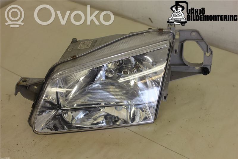 Mazda 323 Headlight/headlamp 