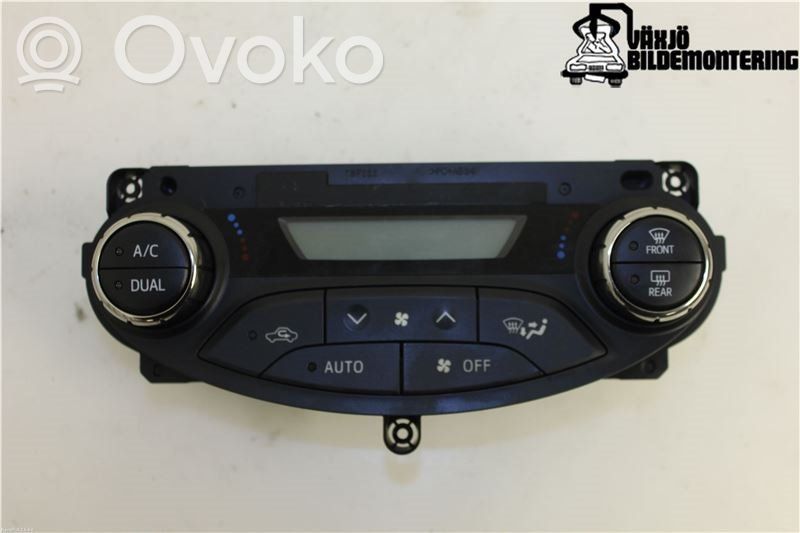 Toyota Yaris Climate control unit 