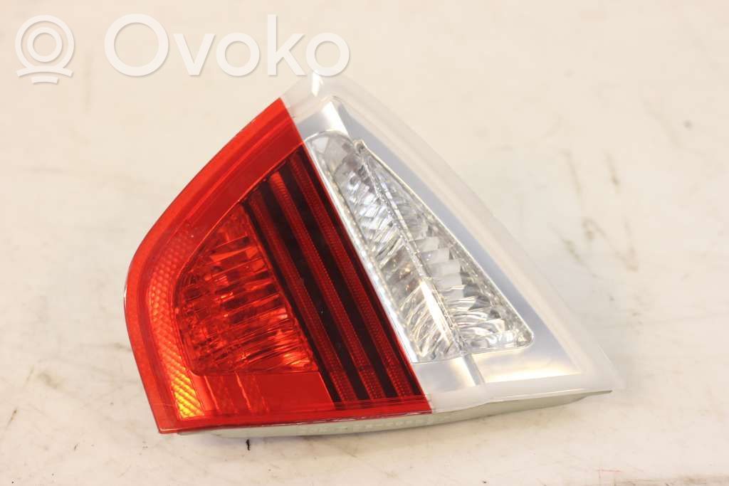 BMW 3 E90 E91 Tailgate rear/tail lights 