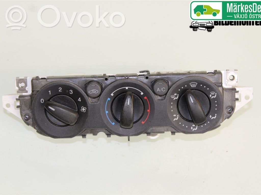 Climate control unit   1374165,3M5T19980AD