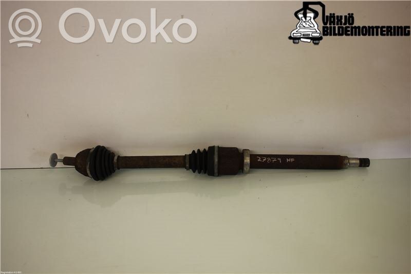 Volvo C30 Priekinis pusašis 