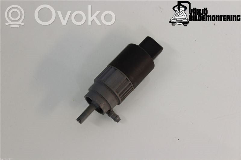 Ford Focus Headlight washer pump 