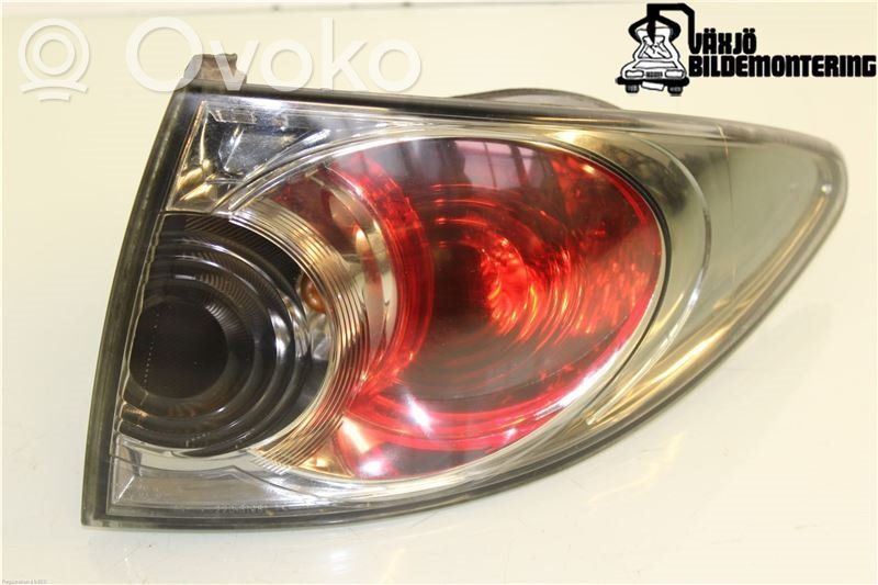 Rear/tail lights   GR4B51170