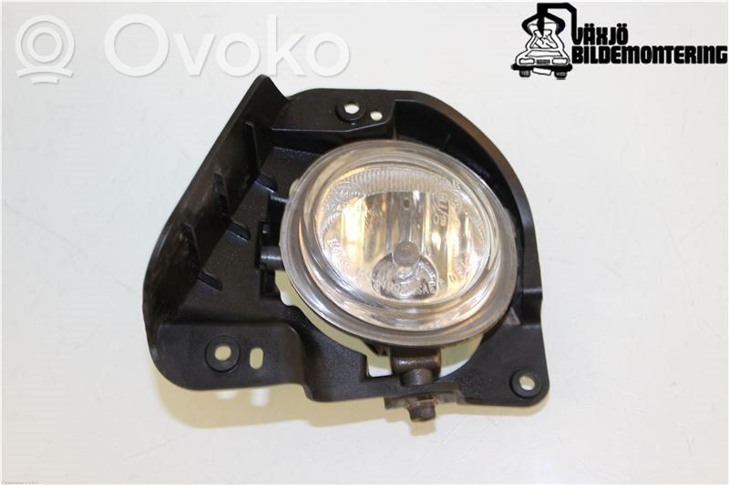 Miglas lukturis priekšā   D65151690