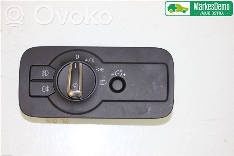 Volkswagen Touareg II Interruptor de luz 