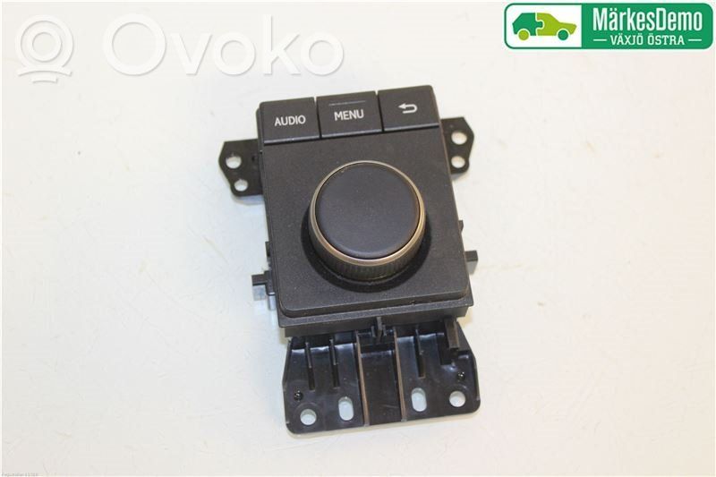 Lexus NX Multifunctional control switch/knob 