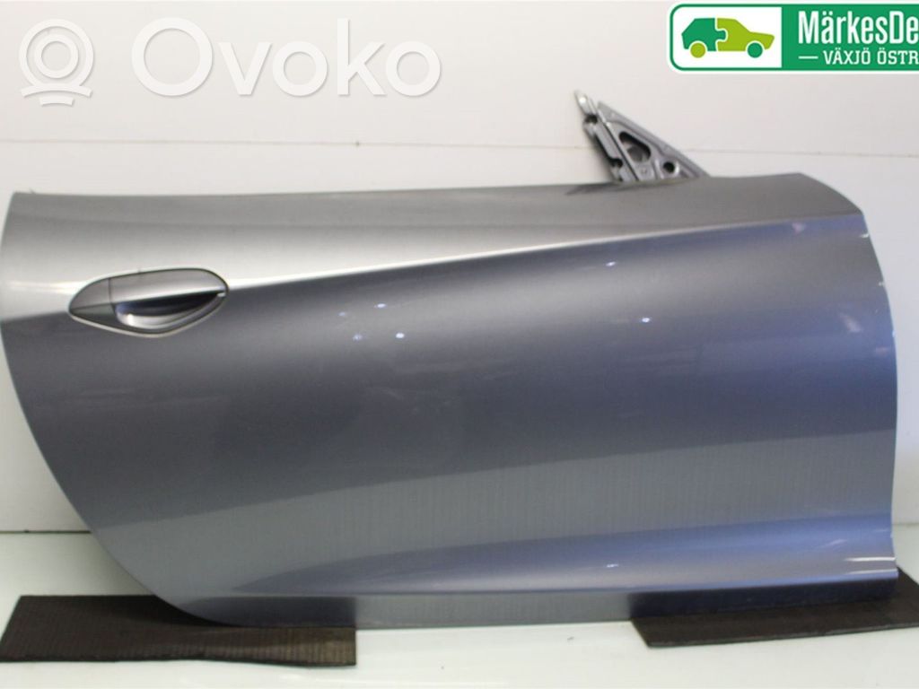Durvis   41009628750