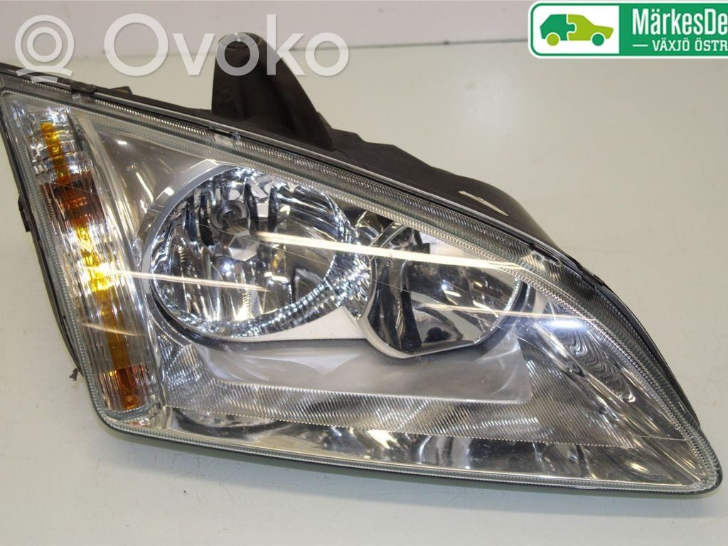 Ford Focus Headlight/headlamp 