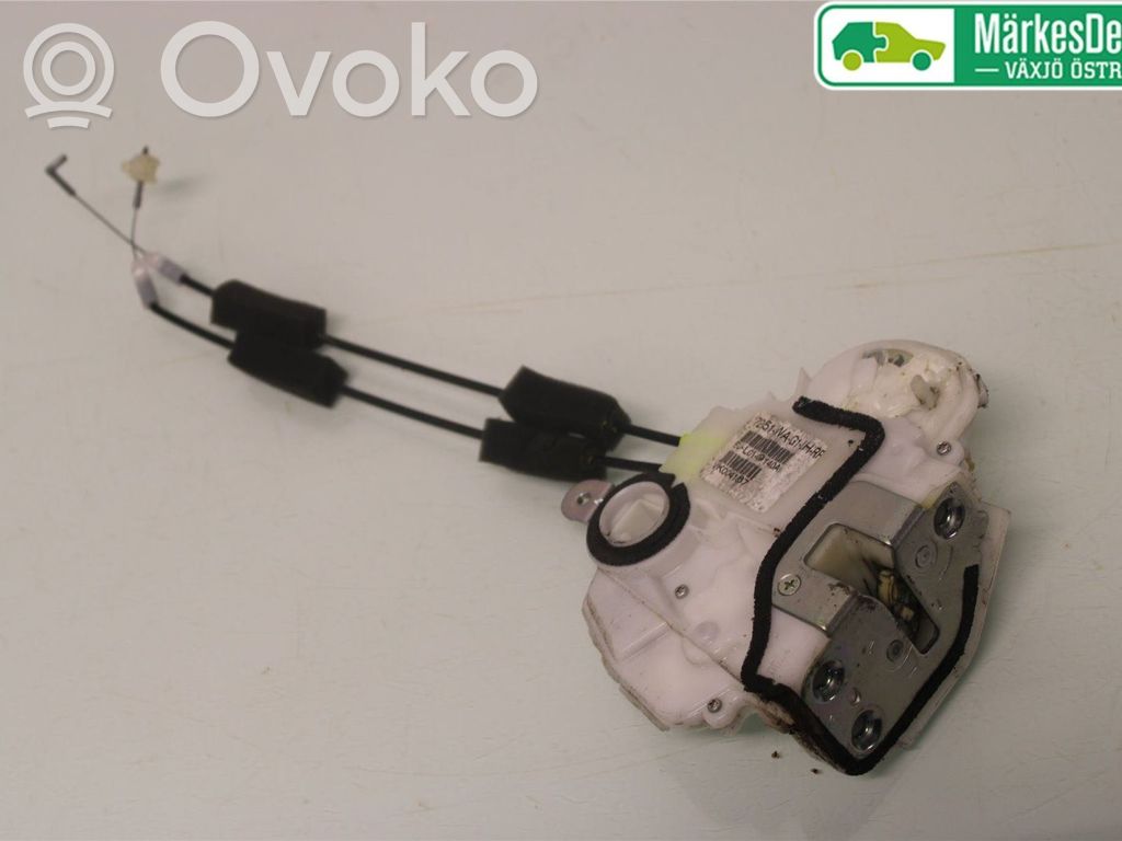 Honda CR-V Rear door lock 