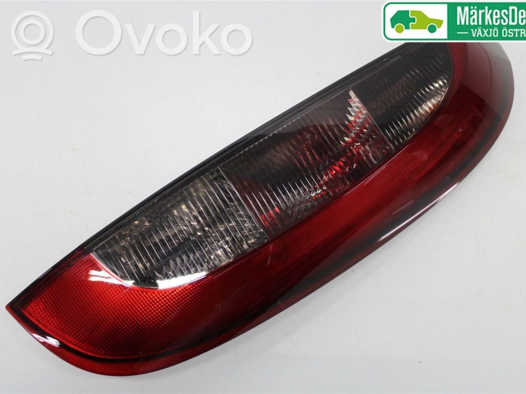 Opel Corsa C Galinis žibintas kėbule 