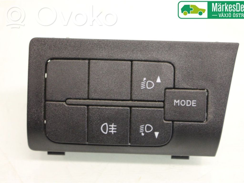 Light switch   735586083,735586083,735586083