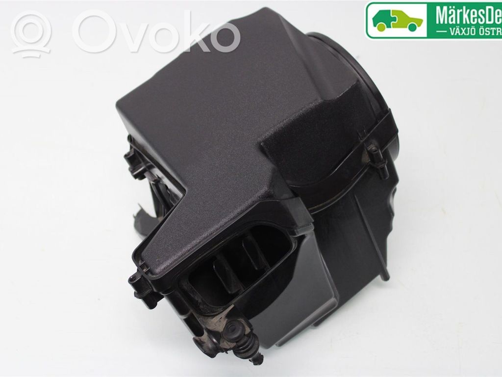 Ford Focus Air filter box 