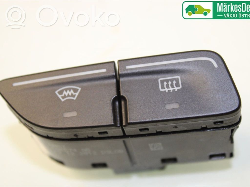 Ford Focus Electric window control switch 