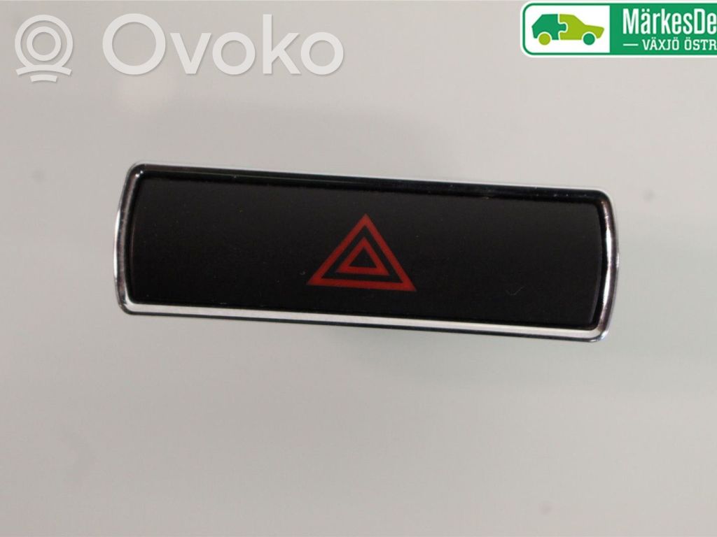 Hätävilkkujen kytkin   1706146,BS7T13A350AA,BS7T13A350AA
