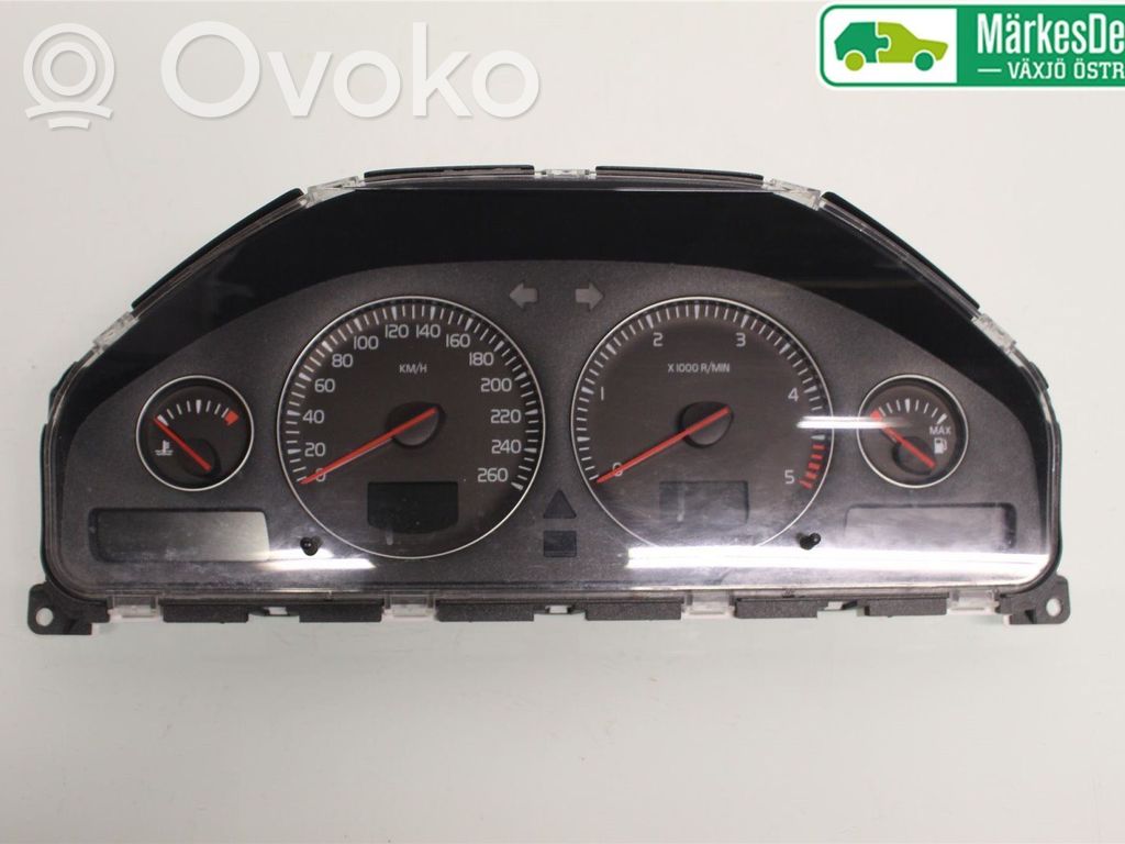 Volvo S60 Speedometer (instrument cluster) 