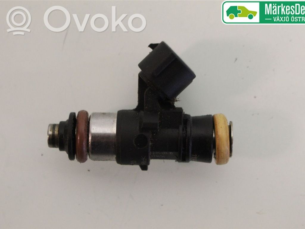 Opel Combo D Inyector de combustible 
