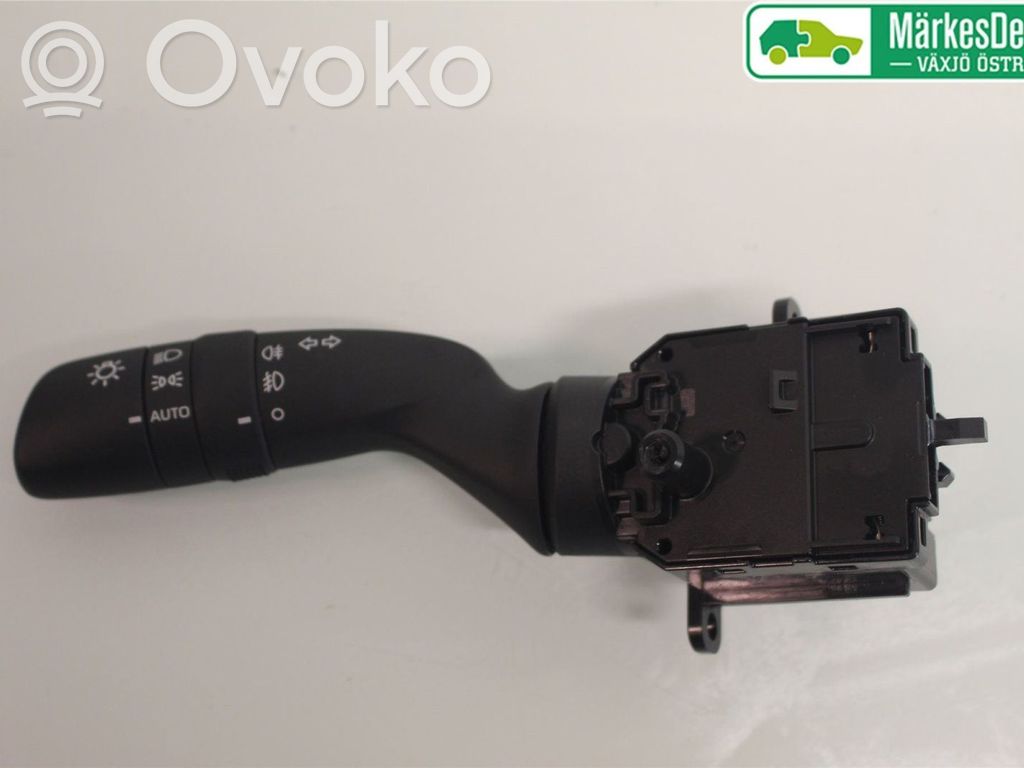 Commodo de clignotant   8432902040,02D7017J910,02D7017J910