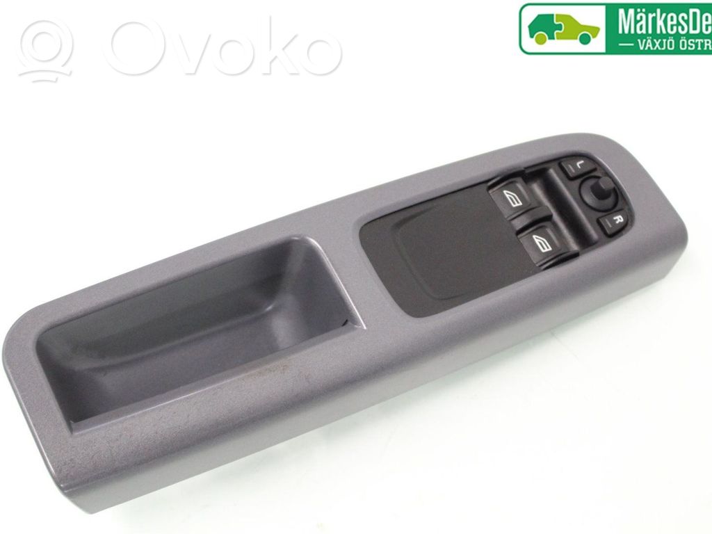 Volvo C30 Electric window control switch 
