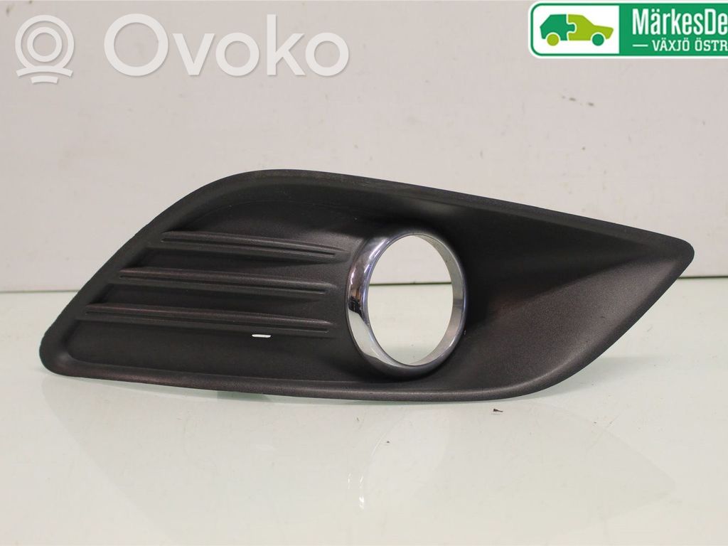 Ford Focus Priešrūkinio žibinto apdaila/ grotelės 