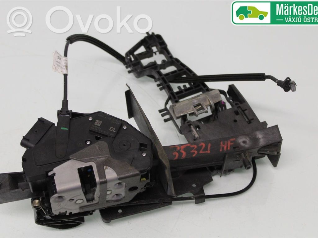 Ford C-MAX II Priekšpusē slēdzene 